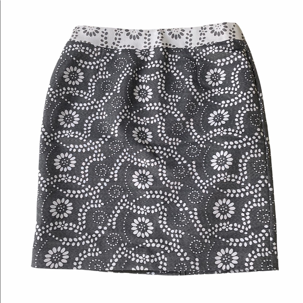 NWT Banana Republic Pencil Skirt Gray Cream Floral Size 10 Cotton